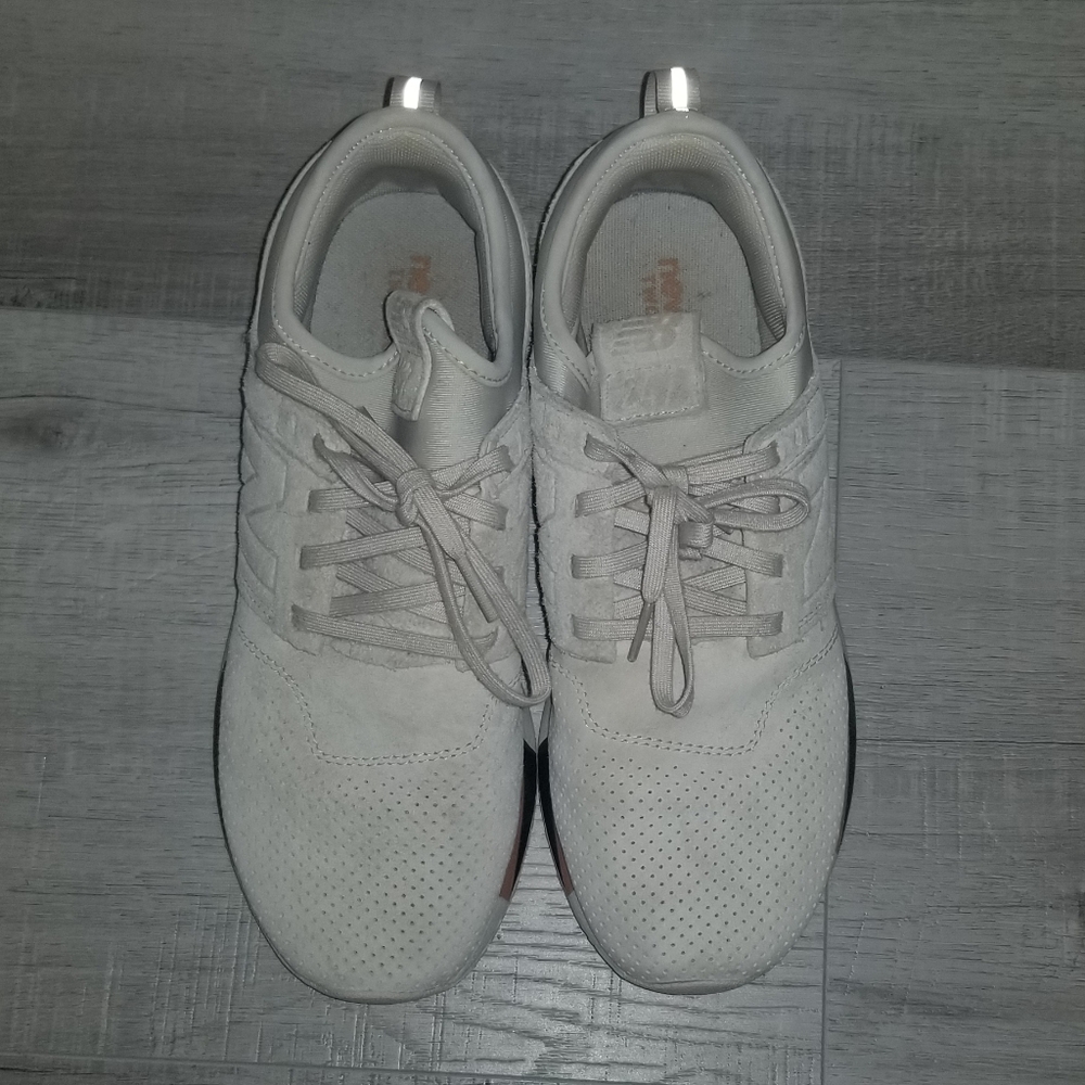 New Balance 247